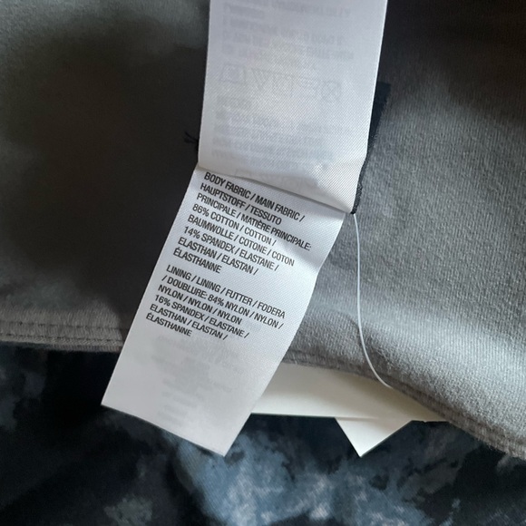 Women With Control Renee’s Reversible Pencil Skirt - Picture 7 of 7